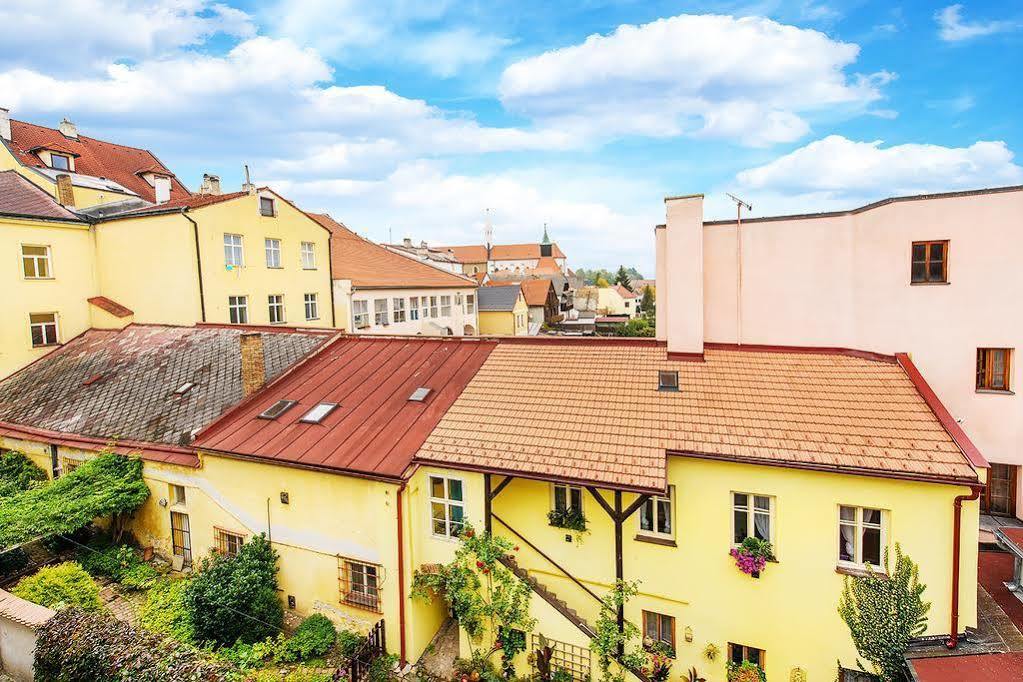 Vajgar Hotel Jindrichuv Hradec Exterior photo